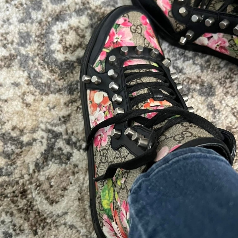 Authentic Gucci Monogram High-Top Sneakers SZ 40 - Picture 6 of 16